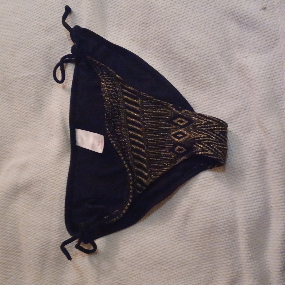 Bikini bottoms
